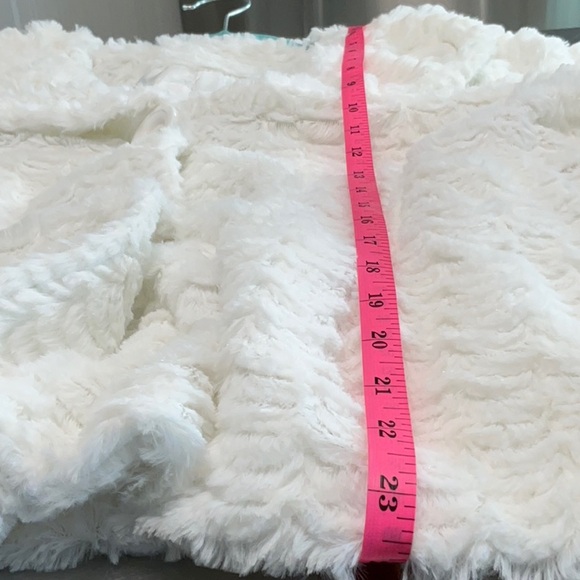 NEW White, retro style, bubble sleeves & pockets 😁 - Picture 6 of 10